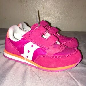 Saucony Baby Jazz Hook & Loop Sneaker in maroon